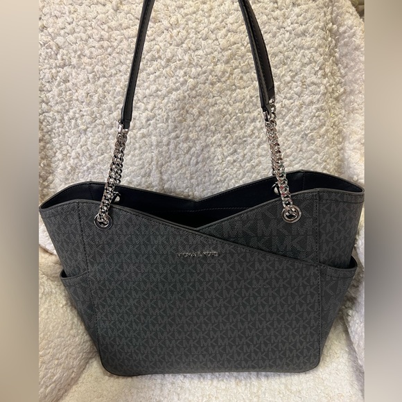 Michael Kors Jet Set Large Logo Shoulder Bag - Picture 1 of 8